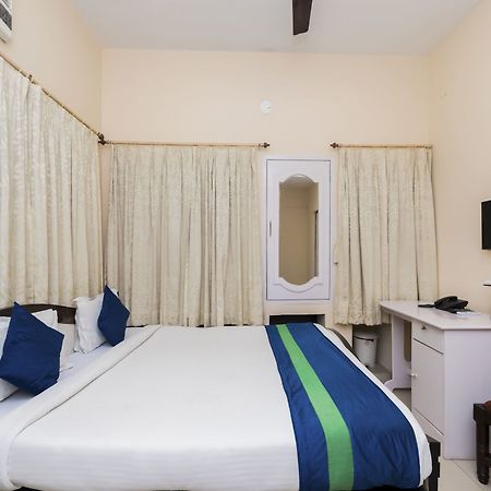 Oyo 8998 Hotel Aayash Liluah ภายนอก รูปภาพ