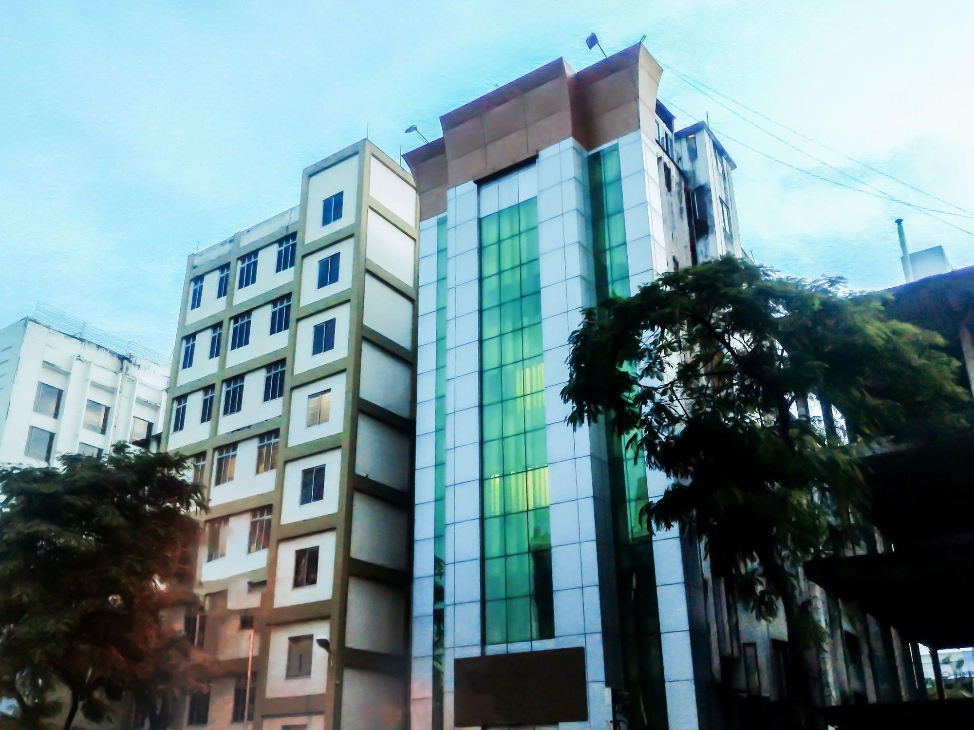 Oyo 8998 Hotel Aayash Liluah ภายนอก รูปภาพ